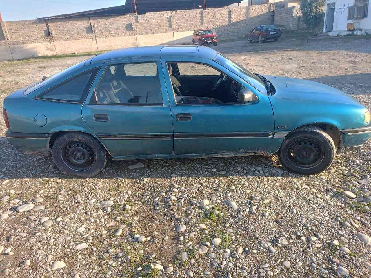 اوبل فكتره حجم 20 موديل 91 كابون بي سنويه 2030رقم دولي اني الشرعي وكوله او تحويل عنوان السياره موصل السعر 34 %0751534237# اسيا***********
