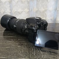 على بركة الله   كامرات نيكون (Nikon) عدد 2  الأولى D 5300 زوم رياضي / ...