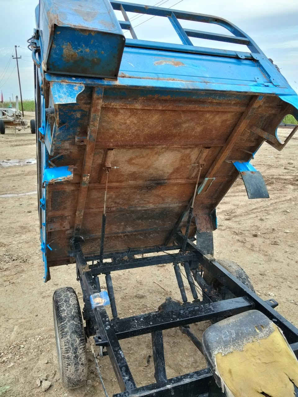 لبيع ستوته دايوان كلك مكفوله ركبه من لحيم موديل 16محركهه مجفت جديد ولاستفسار *********** مكان واسط ناحيه الشحيميه
