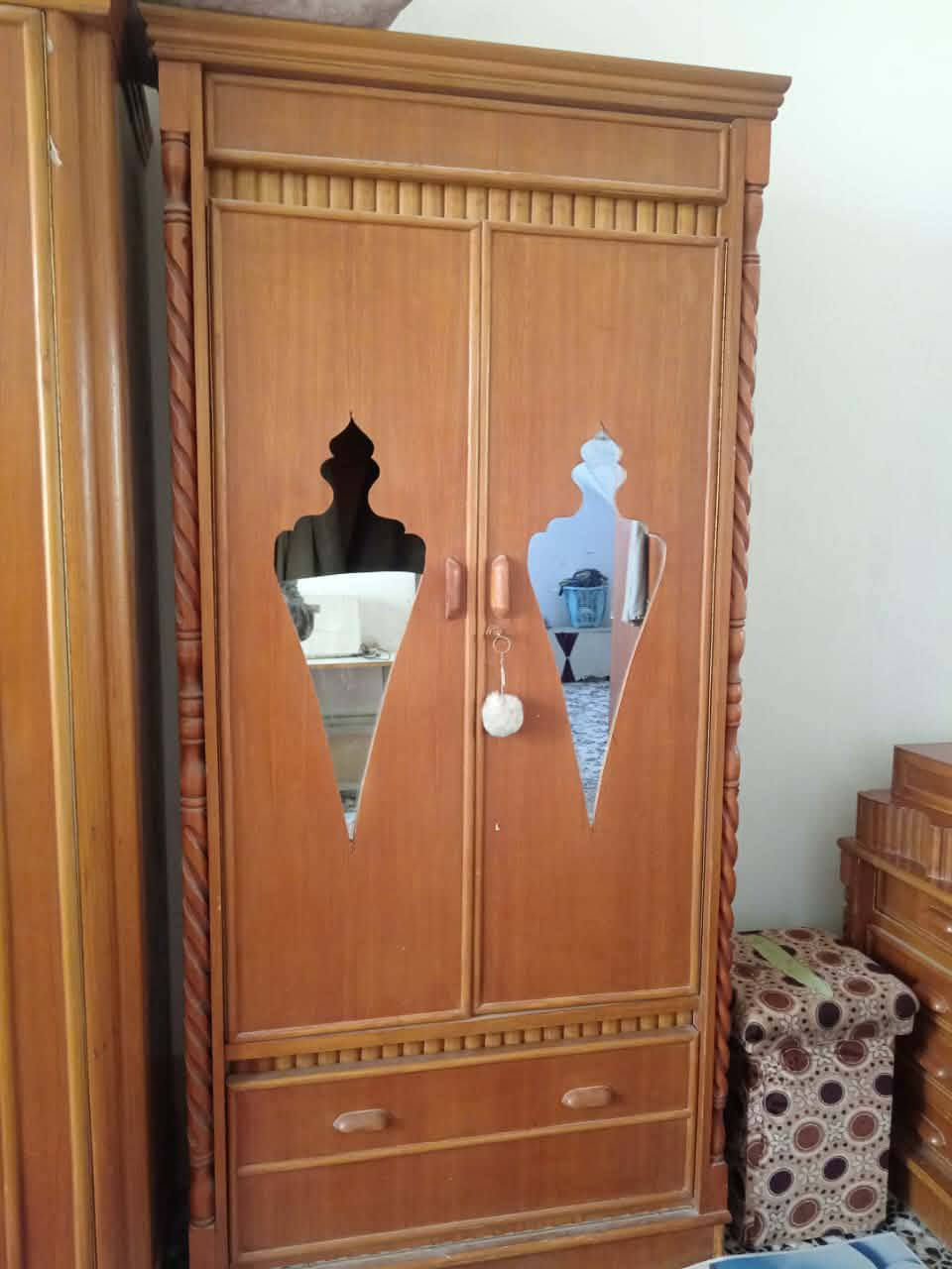 غرفة نوم و ديوان للبيع النظافه مثل ما مبين بصوره


**إذا كنت صاحب هذا الإعلان وتريد حذفه لأي سبب، رجاءا أرسل رسالة إلى الدعم الفني**