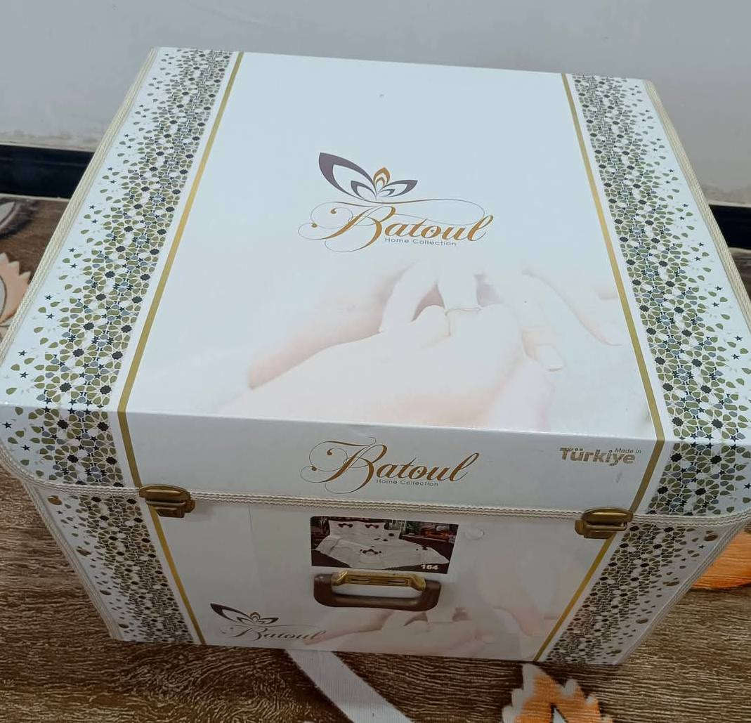 فرشه عرس جديده 
بسعر 80 الف


**إذا كنت صاحب هذا الإعلان وتريد حذفه لأي سبب، رجاءا أرسل رسالة إلى الدعم الفني**