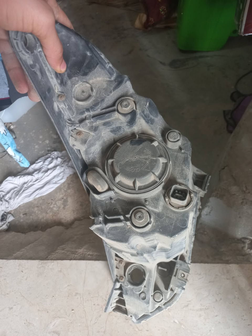 السلام عليكم يتوفر عندي راديتر سورنتو 2014 مالتها البلادي شغال ما بي شي فقط زرف وقابل للتصلح السعر 25 الف ولايت توسان 2011 هم البلادي مالتها هم ب 25 الف والرقم للتواصل *********** الموقع بني منصور
