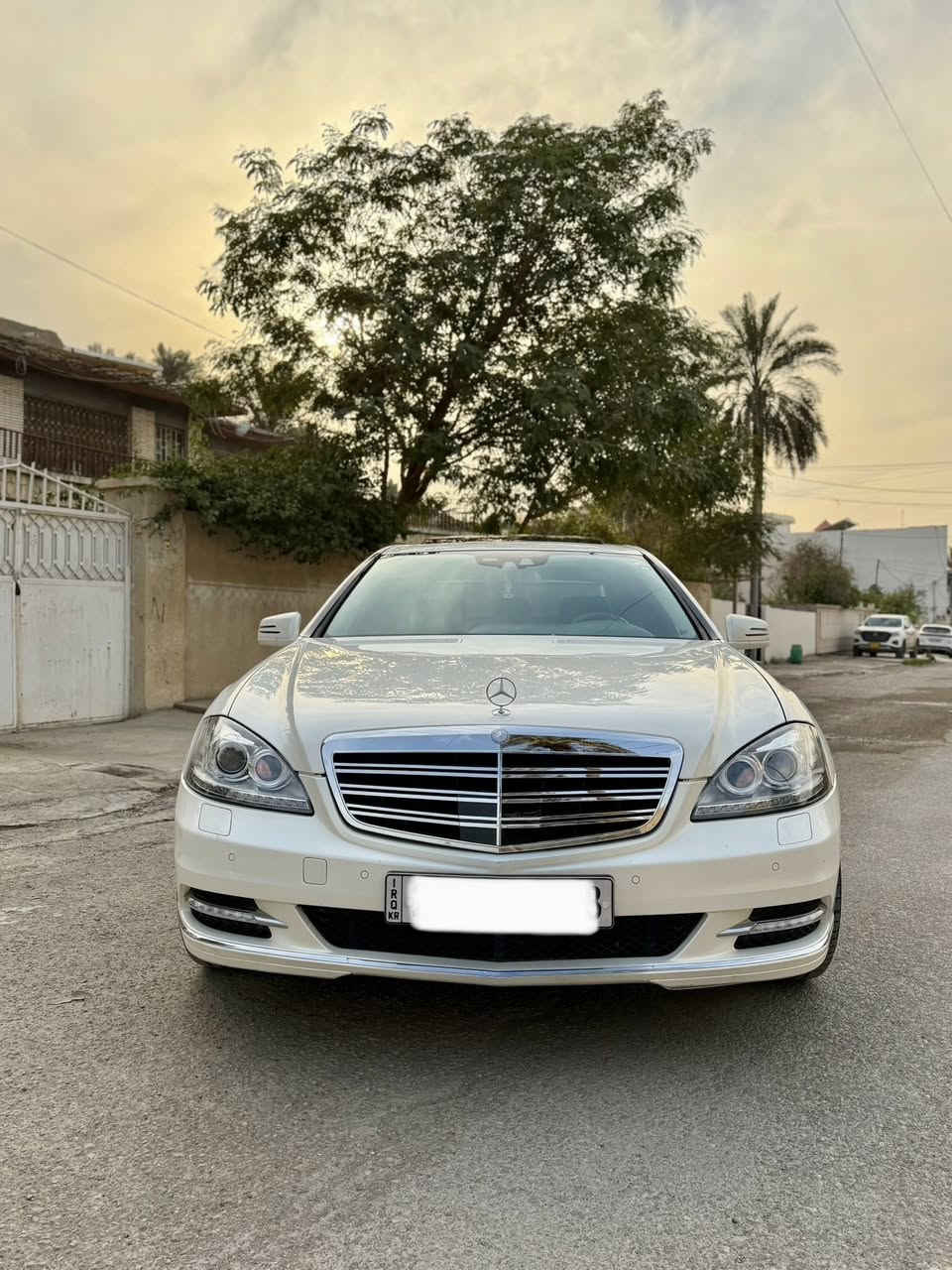 🛑🛑🛑للبيع او مراوس حسب القناعة🛑🛑🛑
🔥 Mercedes-Benz S350 | موديل 2011 🔥

فخامة ألمانية حقيقية… راحة، هيبة، ومواصفات تخليك تعيش تجربة S-Class بكل تفاصيلها 👌

🚘 وارد ألمانيا 🇩🇪

📊 العداد: 180,000 كم

🎨 داخلية أسود ملكي فاخر

🛡️ مكفولة بالكامل

(صبغ – بارد – حدادية – تايرات – دبلات جديدة)

⚙️ المكينة + الكير: خير من الله

📄 تحويل مباشر باسمي

✨ أبرز المواصفات:

• فتحة سقف 🌤️

• رؤية ليلية 🌙

• أبواب شفط 🚪

• كشنات تبريد أمامي + تدفئة أمامي وخلفي ❄️🔥

• رادار أمامي + جانبي + نظام خطوط السير 🚨

• ستيرن كهربائي متحرك

• نظام تبريد خلفي متكامل (5 فتحات) ❄️

• بريك بصمة

• مواصفات فخمة أكثر تشوفها على الواقع 😍

📍 الموقع: ديالى – بعقوبة

📞 اتصال / واتساب: ***********

💲 السعر ٢٣٠ ورقة

✨ نعمان أوتو | Numan Auto

ثقة التعامل • جودة السيارات 🚘

#MercedesS350 #SClass

#مرسيدس #سيارة_الشيوخ

#سيارات_للبيع #سيارات_فاخرة

#NumanAuto #نعمان_اوتو

#ديالى #بعقوبة #العراق
