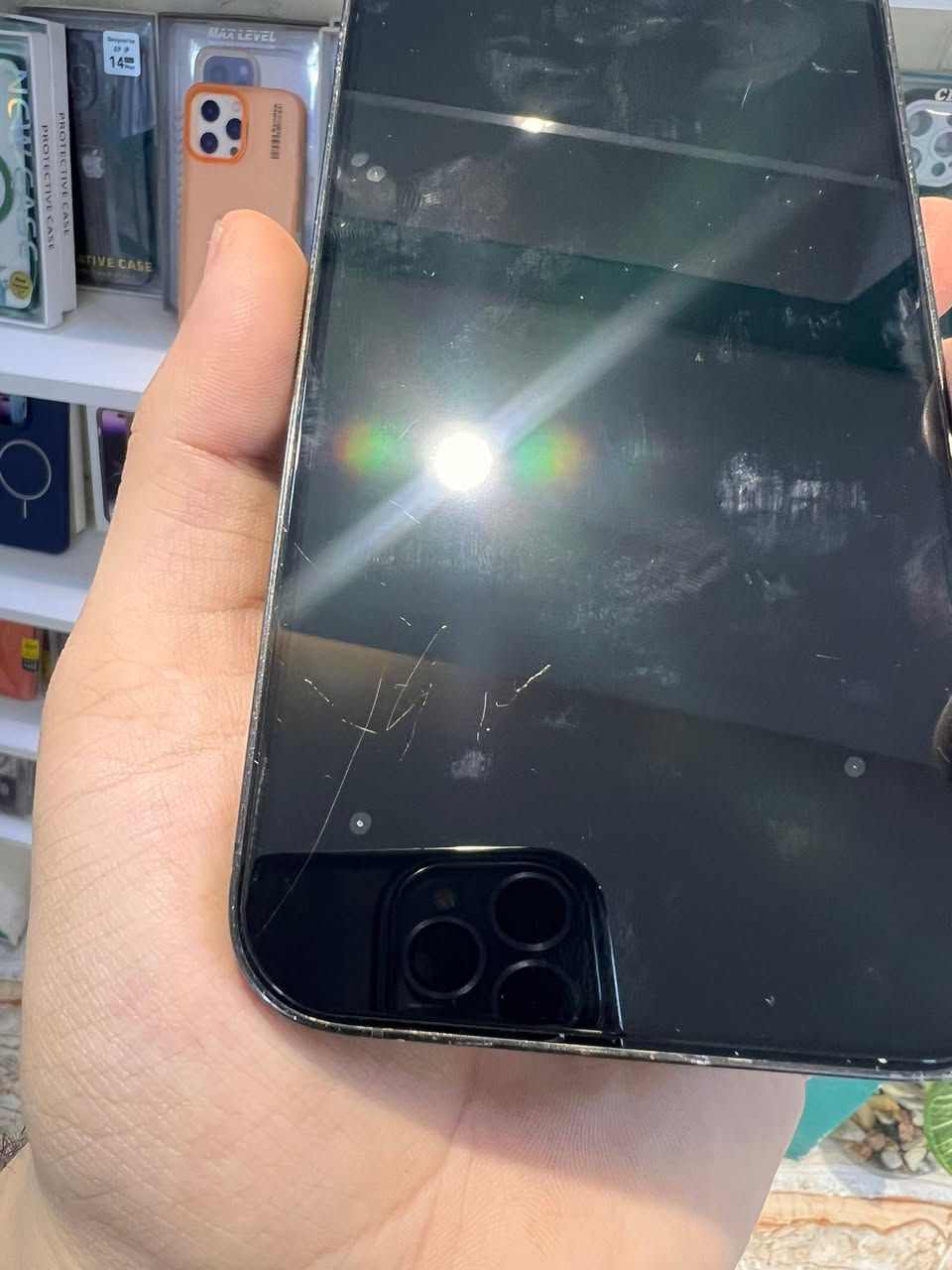 13 برو ماكس ذاكرة 256 بطارية 94
وتر ممفتوح نضافتة مثل مموضح السعر 625


**إذا كنت صاحب هذا الإعلان وتريد حذفه لأي سبب، رجاءا أرسل رسالة إلى الدعم الفني**