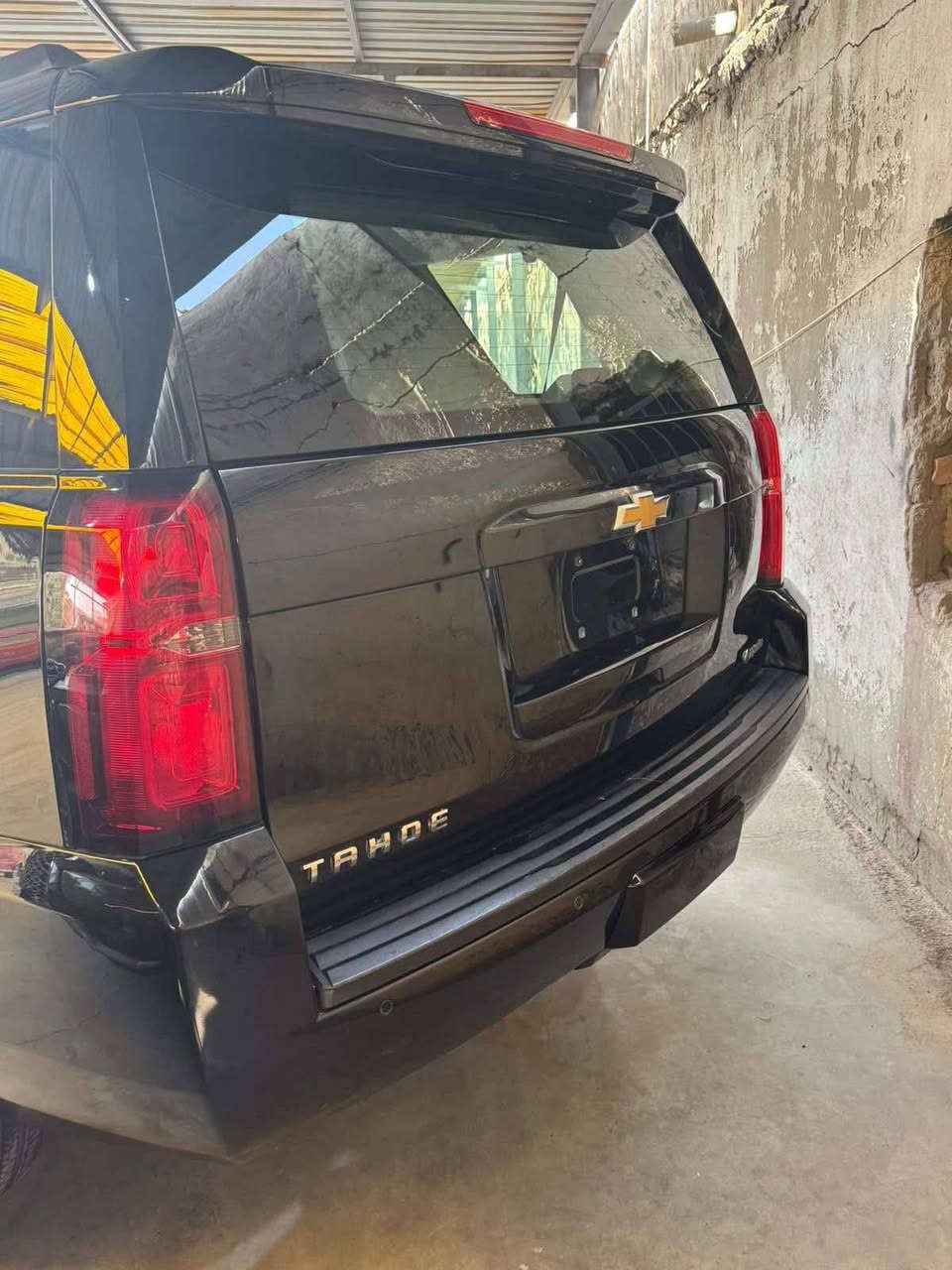 السلام عليكم
للبيع يالله ادوات ادوات ادوات تاهو 2019 خليجي وكالة المنصور
كراسي كهرباء 3 دكم 
قاصه 
ويل كب بريمر 22 
تبريد مركزي 
شاشه كبيره 
كامره دواره 
تحكمات تبريد خلفيه 
رادار 
‏فتحة سقف
رادار امامي.
صندوق كهربائي خلفي.
تنبيه 
نضام السير ع الخط 
محرك 5.3
حساسات امامي وخلفي
مري كهرباء 
كروس سرعه وتحكمات 
مانع تزحلق
ليد امامي خلفي 
لايت عدسة زنون متحركه 
كشاف زنون 
سبعه راكب 
كفالة كير ومحرك وشاصي وانتر بول وعشاير وكص وجفيه وكلبه وين اليدور جديد سياره بالكارتون شرط دخول جديد السيارة بعدهه وضع البلاد
جديده بمعنى الكلمه 
رقم أربيل الجديد سنويه وهزه والفحص كلها جديد سياره جاهزه 
دينار مابي مصرف
السعر168 وبي مجال
العنوان بصره 
***********
