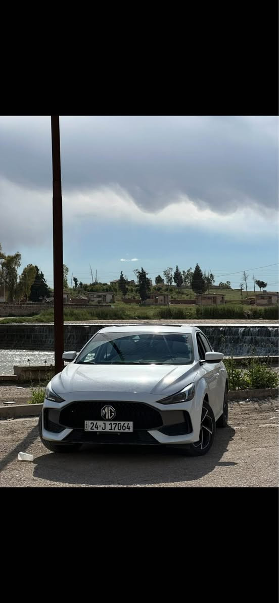 🚗 للبيع: MG GT موديل 2023 (فول مواصفات + فتحة سقف) 🚗

فرصة مميزة لامتلاك سيارة MG GT موديل 2023 بحالة ممتازة ومواصفات فول كامل، مناسبة للاستخدام اليومي والسفر.

🔹 المواصفات:
• الموديل: 2023
• النوع: MG GT
• اللون: أبيض
• حجم المكينة: 1.5 تيربو
• الفئة: فول مواصفات
• فتحة سقف
• كشنات جلد
• كير دبل كلج (Dual Clutch)
• كير كوبرا
• العداد: 48,000 كم
• الحالة: ممتازة
• خالية من الحوادث السابقة

✨ مميزات السيارة:
• مواصفات فول كاملة وتجهيزات راحة متقدمة
• فتحة سقف تضيف لمسة فخامة ومتعة في القيادة
• كشنات جلد فاخرة تمنح راحة وأناقة داخلية
• محرك 1.5 تيربو قوي واقتصادي في استهلاك الوقود
• ناقل حركة دبل كلج يوفر أداء سلس واستجابة سريعة
• كير كوبرا يمنح تجربة قيادة رياضية ومميزة
• تصميم رياضي وعصري
• قيادة مريحة وثابتة
• مناسبة للاستخدام الشخصي والعائلي

📌 السيارة مستخدمة بعناية وجاهزة للفحص والمعاينة.
📞 للاستفسار أو المعاينة يرجى التواصل على الرقم: ***********
💰 السعر المطلوب: [ضع السعر هنا]

ملاحظة: السعر قابل للتفاوض للجادين فقط. موصل, نينوى
