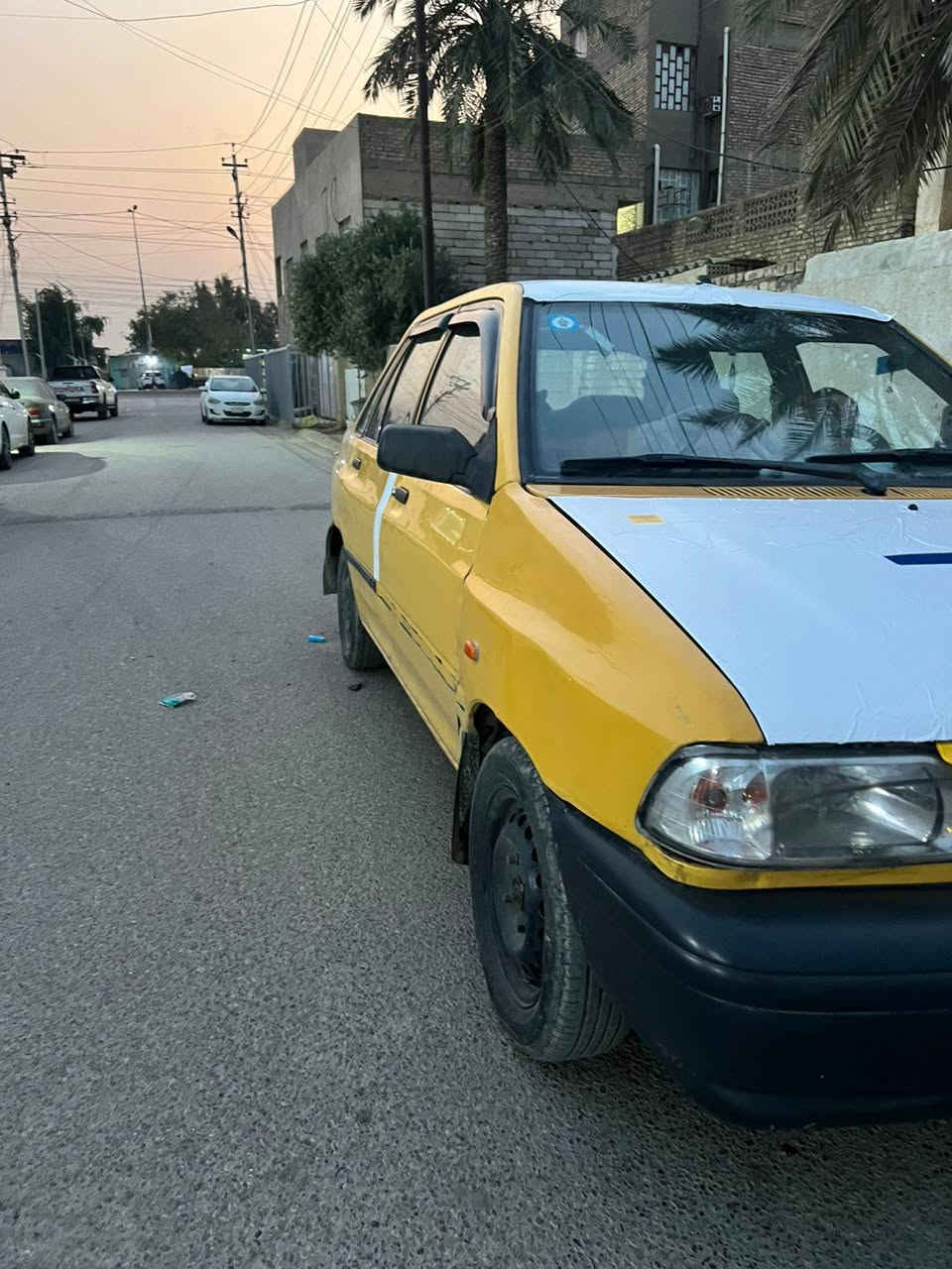 سايبه ١٢حلوه وجاهزه مصفر هيه وغرامات سياره خير من الله بيه بس ذني لرصعات مال سيبايه و شواصيه واحد منهم معمر كد نص اصبع والثاني بلادي
غرفته حلوه جديده سنتر لو شغال سياره بلاديه 
*********** 
*********** 
مكاني بغداد زعفرانيه سعره ٢٧وبيه مجال بسيط
