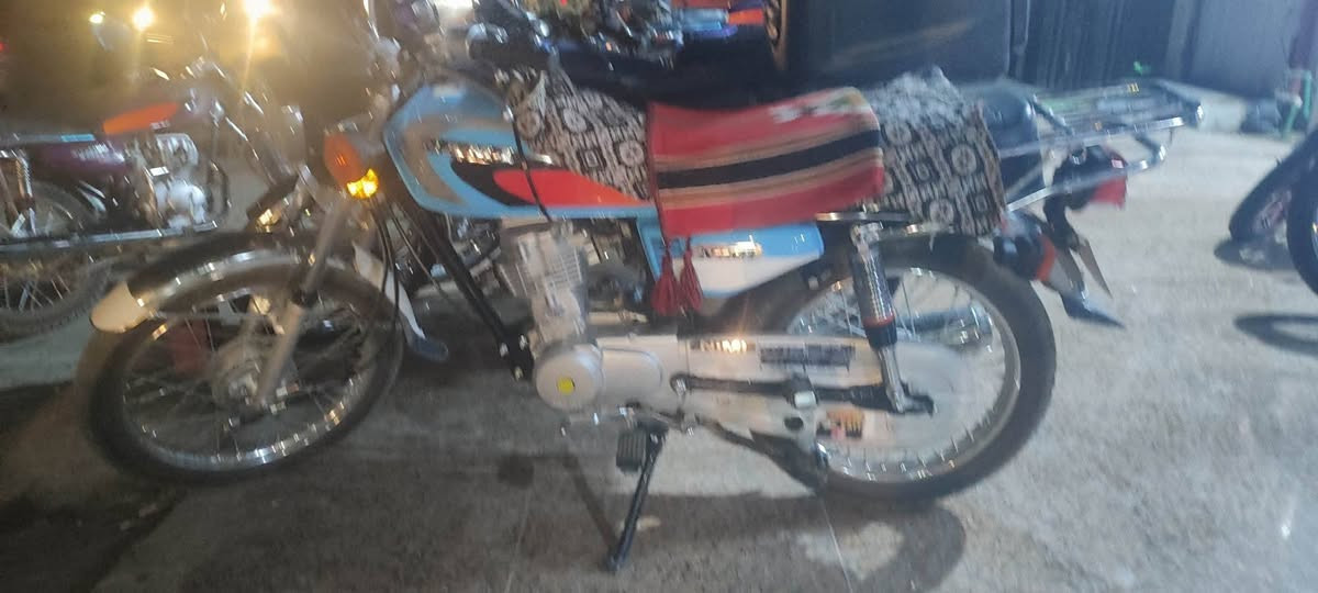 سلام عليكم
نامة امتياز موديل ٢٥ للبيع بدلتلها اليوم بوشة وبستم شلامچة يعني تسحكها بأيدك ب٦٠٠ وبيها مجال
عنواني طويريج


**إذا كنت صاحب هذا الإعلان وتريد حذفه لأي سبب، رجاءا أرسل رسالة إلى الدعم الفني**