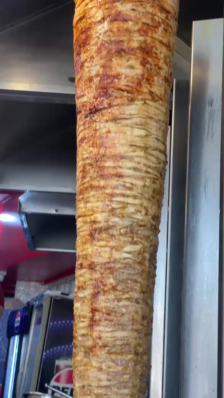 سلام عليكم من رخصه الادمن خلفه كص كامل متفرغ للعمل بغداد محافظات بغداد يرحم والديكم اصحاب المطعم يكون ذو اخلاق واحترام ونظام العمل مرتب سكن مرتب  وتساب  موجود 
***********
