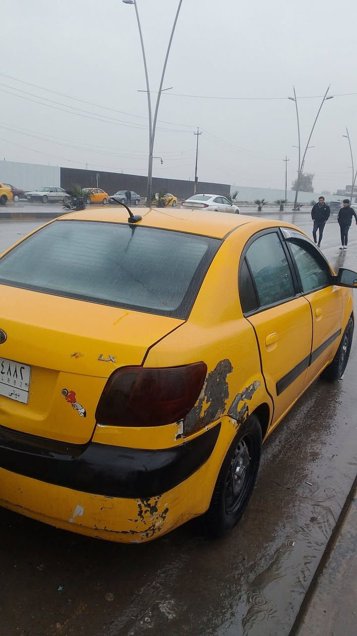 كيا ريرو للبيع موديل 2009اني صاحبها الشرعي ***********،٫***********موصل حي القدس
