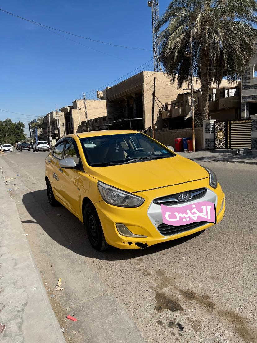 سلام عليكم اكسنت 15 للبيع وارد خليجي مكينه 1600 دوش مكينه بلاديه كهرباياته كله شغاله بيه تصليح بل جاملغ لخلفي خفيف عارضه 85 وبيه مجال مكان دوره شراي يجي خاص او***********
