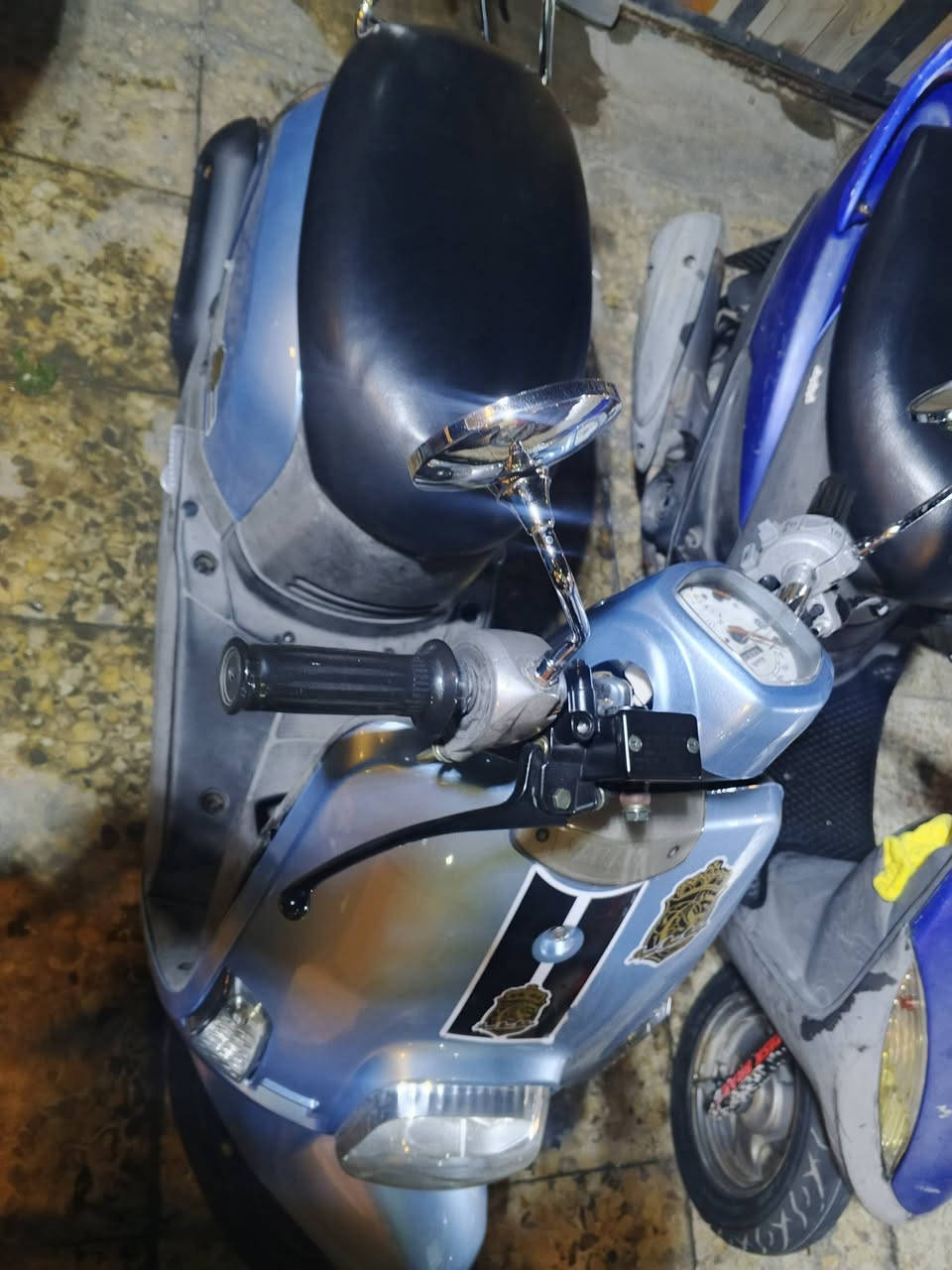 سلام عليكم شباب دراجه بوليس كابريتر مكفولة من كلشي نقص بس كتف مال اشاير يشكل للبيع او مراوس بعدله مكاني بغداد حي القاهره


**إذا كنت صاحب هذا الإعلان وتريد حذفه لأي سبب، رجاءا أرسل رسالة إلى الدعم الفني**