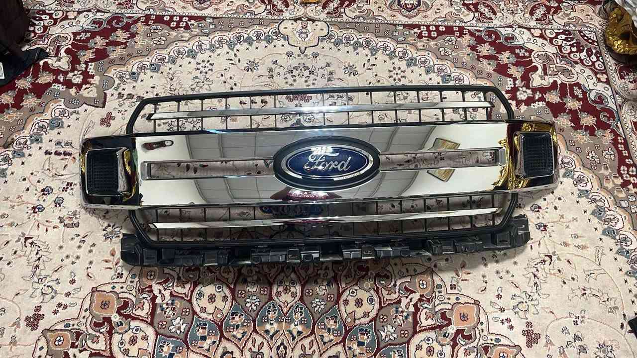 شباك فورد العنوان بصرة يوجدتوصيل *********** ملاحظة أنا مو ابو محل طلعن عندي وي غراض مال كويت شكرا لادارةالكروب
