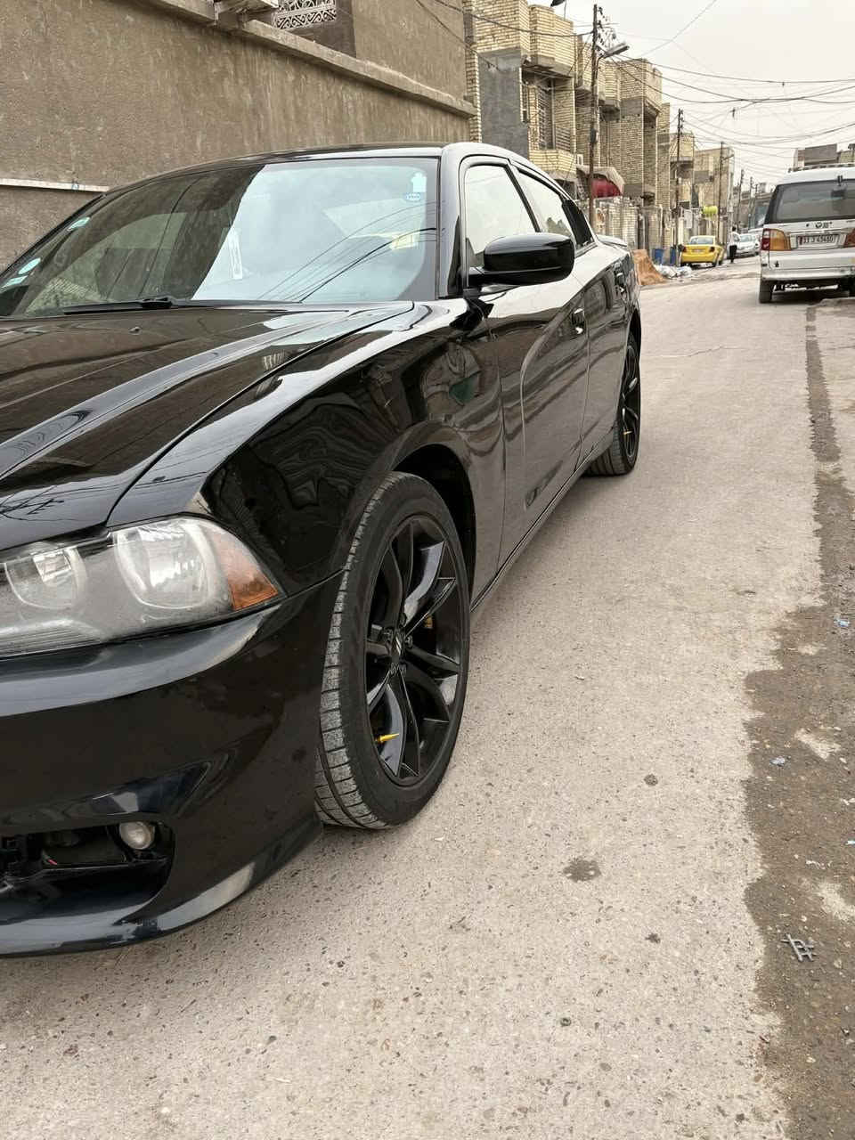 السلام عليكم جارجر موديل 2013 وارد امريكي حادثها مرفق بل منشور لغد شاصي مكفول السياره جديده حيل مانت الله مال جناي السياره كير محرك تخم تاير جديد ويل مكسيكي ٢٠
السياره ماشيه 100الف حقيقي رقم سليمانيه الدولي تحويل ثاني يوم مصفره غرامات مكان السياره بغداد رقم الهاتف ***********
