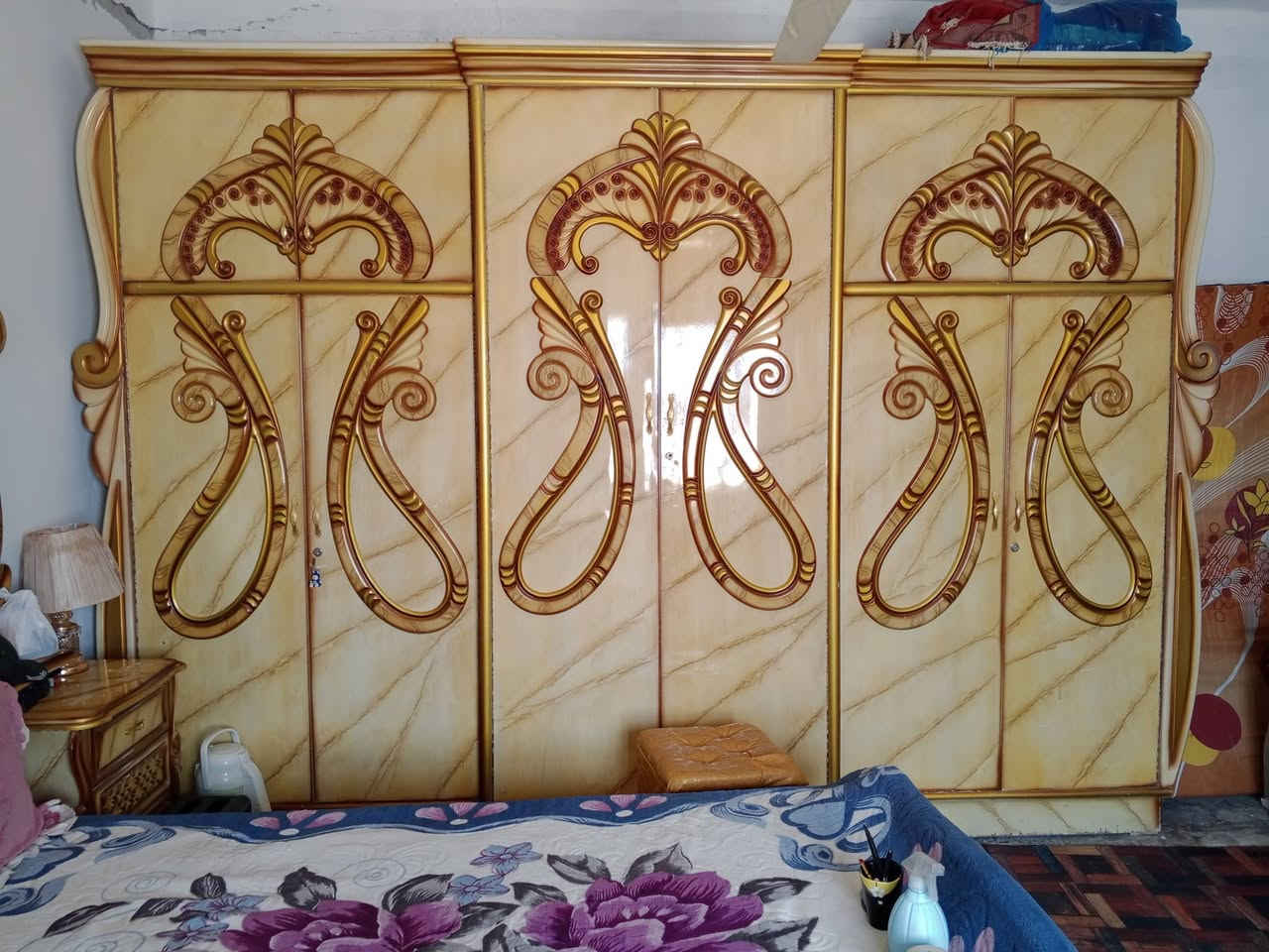 قرفه نوم لبيع احطاطه سعرهه 700وبيهه مجال
رقم الهاتف***********
