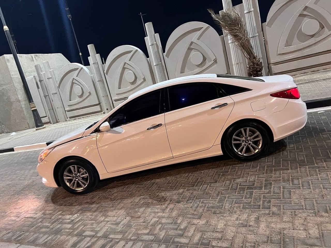 سوناتا 2013 
محرك 2000 غاز بلاد خط واحد 
وارد كوري
  
ادوات ادوات دخول جديد (گصه جنطه)
( متومه ارقام وسنويه شمالي )

مواصفات حلوه 
شاشه
كامره خلفيه 
تحكم ستيرن  
اشاير بلمريه + مري شفط
حساسات
تدفئه وتبريد كشنات 

كير ومحرك وحداديه وتبريد
 كفاله كفاله 
السياره كامله من كلشي تاخذها جاهزه للأخير
ونضافه  100/100 ((دخول جديد هذا الاسبوع🚨))

#مكان البصره 
#السعر والأستفسار 
#اتصل ‭ ***********
