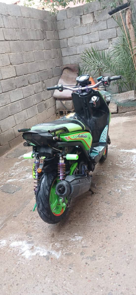 سكنس جبلي 2016 .مكينه 58 بلاد. التزويد ((كلجات رياضي /يدات بريك /قبق عمبار/قبق فلاوين /صعاديات/صالنصه بوشه طويل/ شوته رياضيه/دبلات  رياضيه /. سلف رياضي  )) كهربائيات شغاله كلها شلع قلع مكينه ناعمه معدل فوللل.السعر 1250 مكاني البصرة كرمه علي رقمي *********** (((ولفات ستيل رياضي )))
