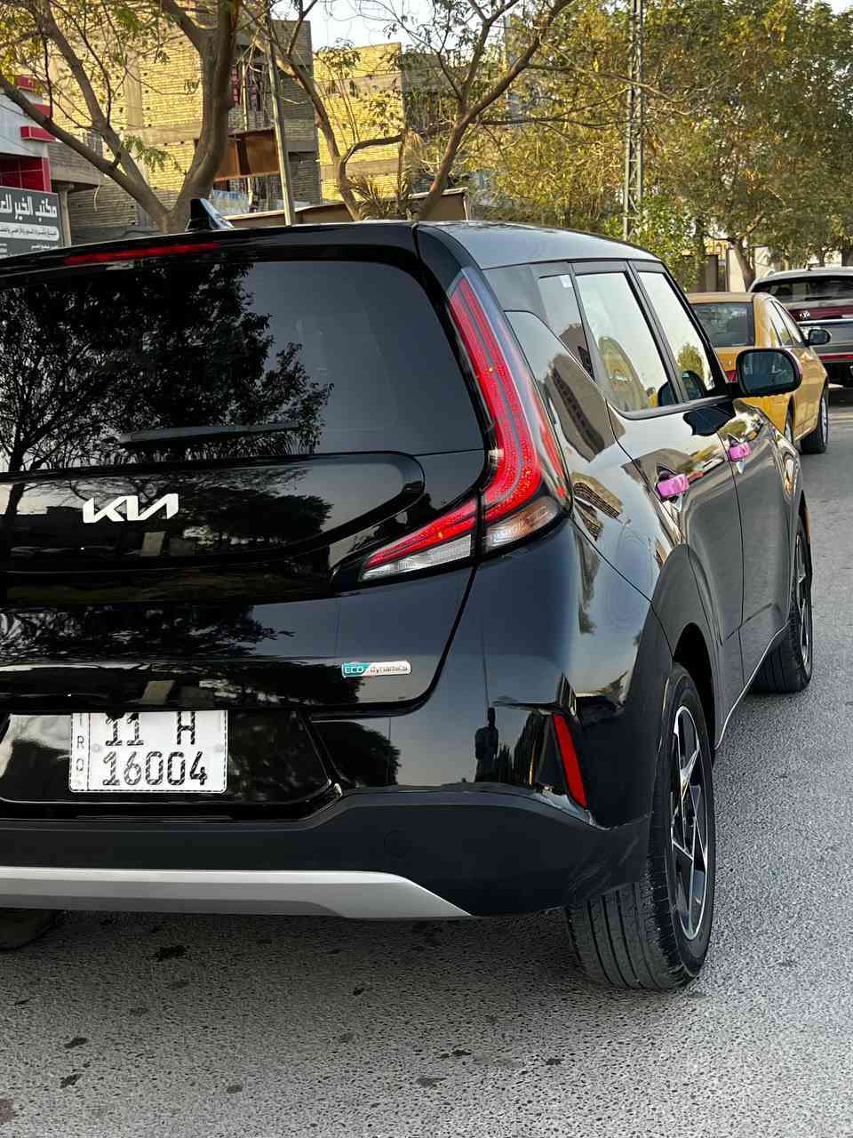 السلام عليكم احبابنا 
رمضان كريم علينا وعليكم 
للبيع فقط فقط 
كيا صول 2024 
اسود كذاب 💐🔥
ماشية 13 الف فقطططط
مواصفات واحد على واحد 1/1 فوول 
مكينة 2000 دوش 
كشن كهرباء... مرايات رادار وتدفئة ....
وسطية كيا يو كونكت..رادار جانبي وامامي ...تحذير بلرجوع للخلف وايقاف ذاتي....كاميرا خلفية دوارة..شاشة 8 انج اكبر حجم...تحكم مقود كامل..تحديدمسار امامي وتثبيت مسار بين سيارتين..كاميرا view..اوتو ستوب للمحرك..
مانع ازلاق..
كشنات تدفئة امامية..مود درايف قيادة..
شواحن تايب سي خلفي مع شاحن امامي لاسلكي..
رف خلفي...لايتات لد..تبريد مناخين air cleaner..
فتحة سقف ..الاظاءة بلداخل led.والبصمة 
..وتشغيل عن بعد..
ظررهاا جاملغ وبنيد جهة اليسار فقط 
رقم الشاصي بلمنشور 
مكاني بغداد كرخ
سعرهاا بدون مداهر 
ب147 
ورقمي ***********
خاص مامتوفر تحب اتصل او واتس اب سونار متوفر هم جديد 
ومرقمها بيدي السيارة ترقيم جديد.
