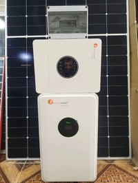 منضومة طاقة شمسية  بسعرر 3ملين بس نهاري من 10 الى 16 امبير ليلي من 5ال...