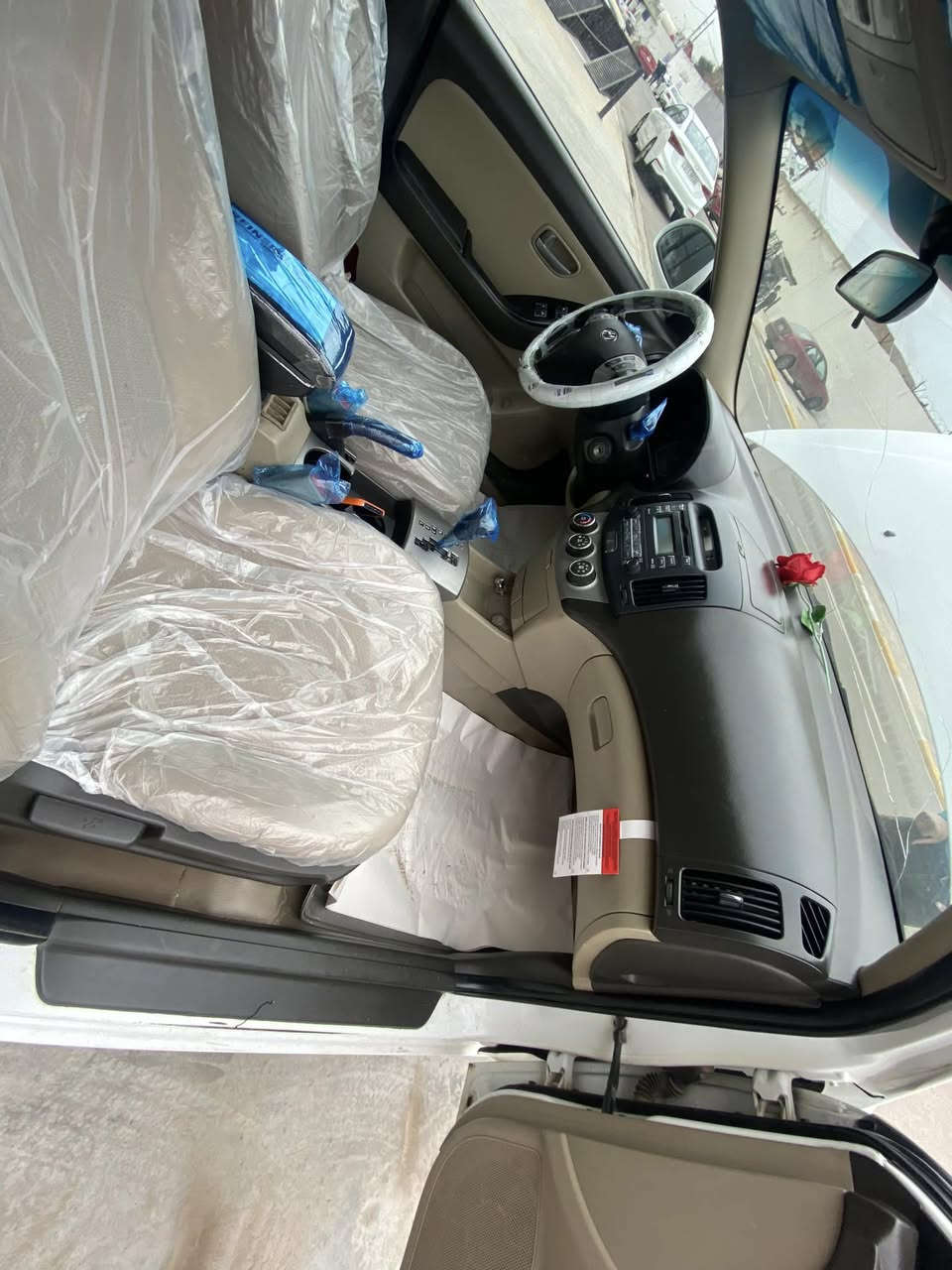 النتره مقدس 2009 
محرك 16 دكشن عالي
صبغ باب سايق بدون دواخل سياره فتحه طخم تايه جديد 
كير محرك شرط 
سيارة نظيفه 
للاستفار الاتصال ع ***********
***********
