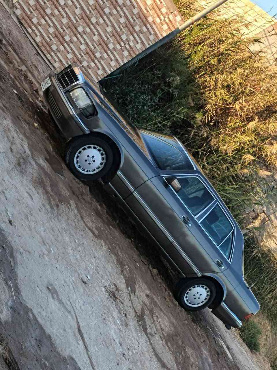 السعر 35  ورقه والمكينه بيها صوت أول ماتشغل  محور أثنين ونص رقم بغداد مامتواجد عل فيس فقط عل هاتف هم بي واتساب ***********
