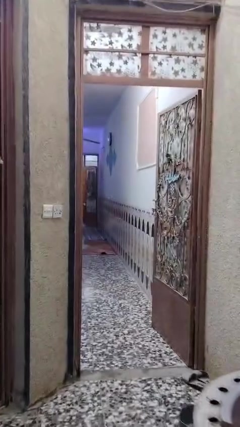 بيت للبيع
العنوان :حي النورين مقابيل القاعده.
المساحه : ١٠٠ متر وقاط واحد.
الرقم:***********
