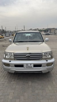 سيارة لاندكروز 2004 محدثة 2007 سيارة مصبوغة صبغ عام جمالي للبيع   للأس...