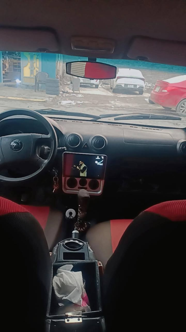 السلام عليكم
للبيع ck 
موديل 2012 
سياره نظيفه حيل (مال بيت) 
محرك اصلي بي نفخ
كير عادي شرط لوك 
تايرات وباتري  جديدة 
كهربائيته كلها شغاله 
مشدود الها شاشه درجه اولى 
سياره بدون ضرر فقط بيها نص باب صبغ
رقمها الاماني نينوى
صاحبها الشرعي اني 
شرط التحويل 
بيها كابون بانزين ⛽️
سعرها خاص
الشراي يدخل خاص او يتصل وبلخدمه 

***********
***********
