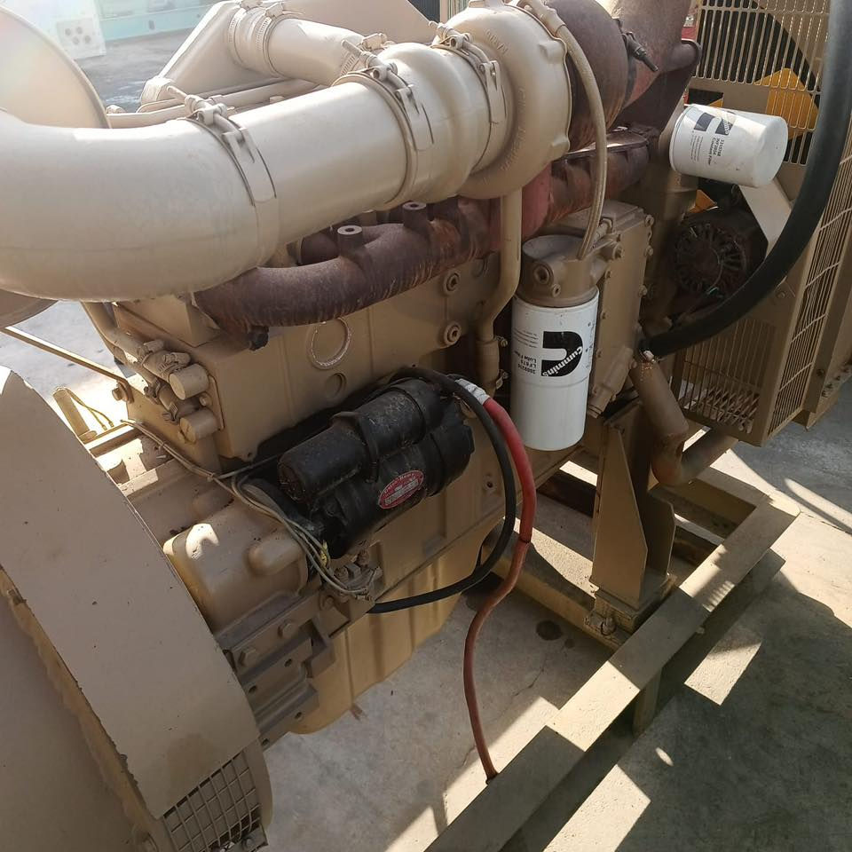 #مولدات_كهرباىيه
مولد كمنز 114 /  12 ولف بلادي جديده اخو زيرو شرط التشغيل والتحميل لا صرف ولا بخار نظام حمايه نظام اوتو تشغيل ذاتي 🥇

📍التوليدkva 188.
📍 السعر اتصال واتساب 

العنوان أربيل الصناعه الجنوبيه
للاستفسار والطلب اتصال واتساب (*********** )
