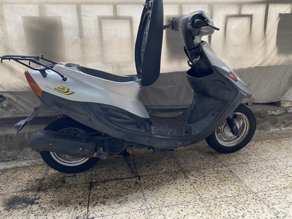 سلام عليكم
بيجي 60 رمبة بلادية
دراجة مكفولة من كشي 
رايدهة ب500 بيها مجال قليل
مكاني بغداد جميلة
رقمي ***********
