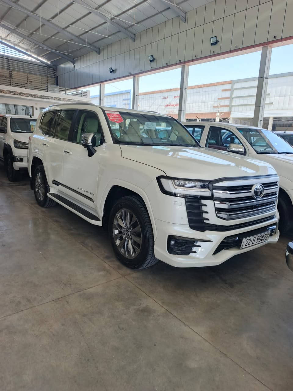 لاندكروز موديل 2024 مكفوله كفاله VX ساز باب اول لمتد ماشيه 10  الف كيلو فول موصفات كامره حساسات كراسي كهرباء خزن ميموري كراسي تتفئه تبريد بيهه هويه مواصفات بعد السعر765 $الف دولار  رقم أربيل   مكان السياره الأنبار الفلوجه  الاتصال على الرقم ***********
