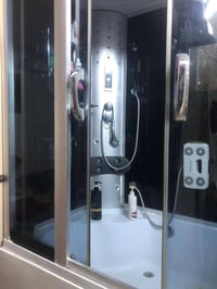 جاكوزي • مستعمل قليل • الطوبجي بغداد