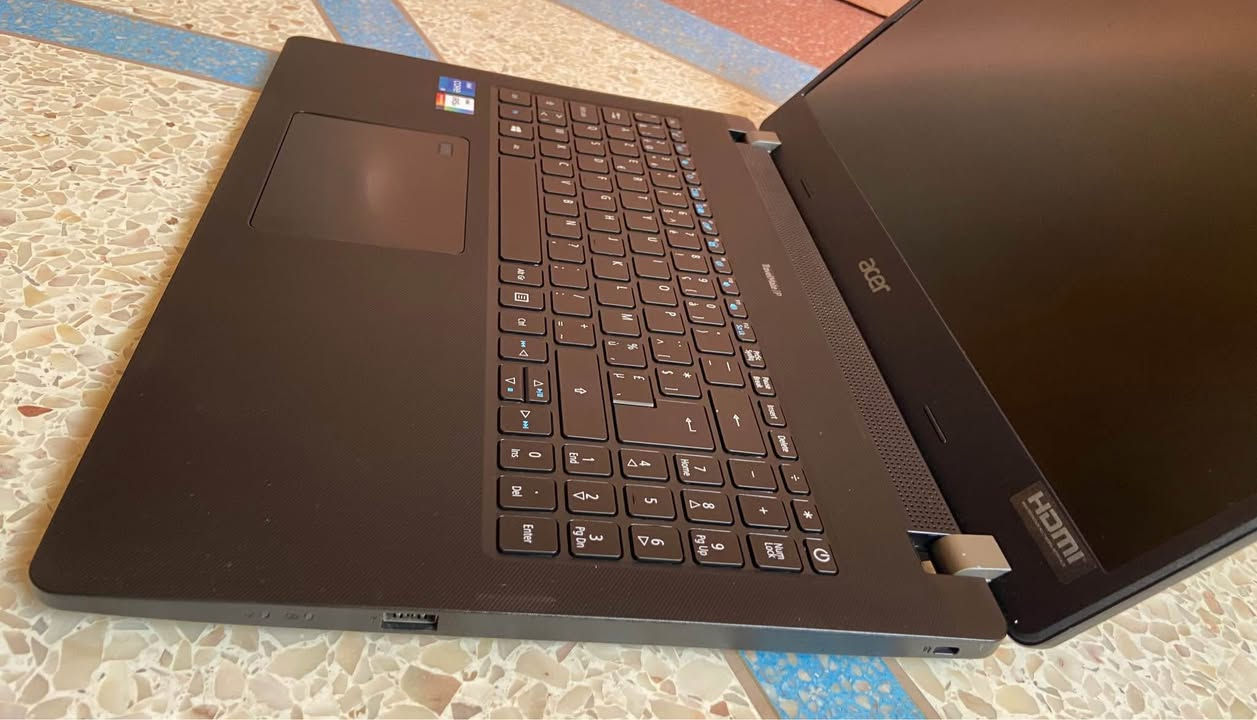 Core i5 1165G7

Ram:16go ddr4

Stokage:512go ssd

Ecran 15.6 fhd

Autonomie excellente أولاد تايمة, تارودانت


**إذا كنت صاحب هذا الإعلان وتريد حذفه لأي سبب، رجاءا أرسل رسالة إلى الدعم الفني**