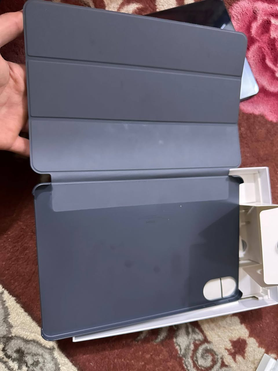 � تابلت Xiaomi Redmi Pad 2 للبيع – شبه جديد

✨ المواصفات:
✅ الشركة: Xiaomi
✅ الموديل: Redmi Pad 2
✅ النظام: HyperOS (محدّث)
✅ أندرويد: 15
✅ السعة: 256GB تخزين 🔥
✅ شاشة كبيرة وواضحة (ممتازة للدراسة والأفلام)
✅ أداء سريع بدون تهنيج
✅ بطارية قوية
✅ Wi-Fi سريع
✅ صوت واضح

📦 الملحقات:
✔️ ويا الشاحن الأصلي
✔️ ويا الكارتون الأصلي كامل
✔️ كل الأغراض موجودة

🧼 الحالة:
💯 نظيف جداً
💯 استخدام شخصي
💯 بدون أي عطل

💰 السعر: 350 ألف (قابل للتفاوض )
📍 الموقع: ديالى – قضاء المقدادية

📩 للتواصل: خاص / او الرقم : ‭***********
