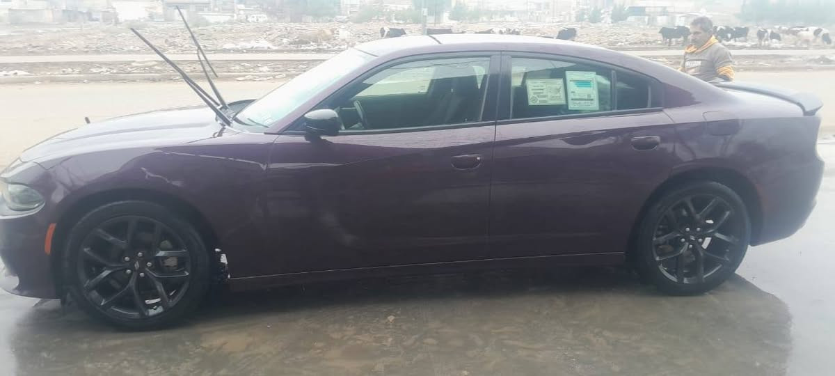 سلام عليكم خوتي طيبين جارجر ٢٠٢٢ سياره ماشيه ٥٠ الف نضيفه وجديده معنى كلمه لبيع او مراوس سعر ٢٢٠ هاتف ***********
