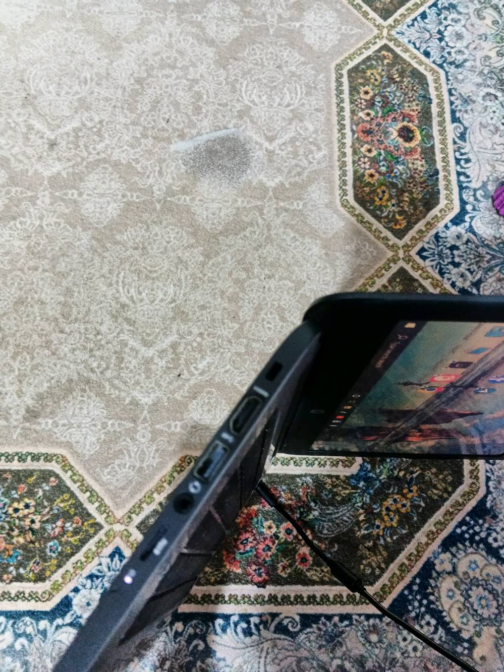 لاب توب للبيع 


شركه گوگل كلشي بي شغال 
مثل ماموضح بل صور ولفيديوهات
يرادله هارد فقط! 


سعره 70 الف بي مجال بصيط لاتجي وتضل تنزل بل سعر