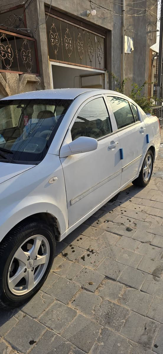 شيري a5 للبيع مديل 2010
مكينه كير بلادي 
مكفوله من الضربه ولا قطعه مبدله 
الرقم بغداد ألماني مشروع وطني 
السنويه ما صاقطه 
السعر. 40 أوبيه مجال للطيبين 
***********
