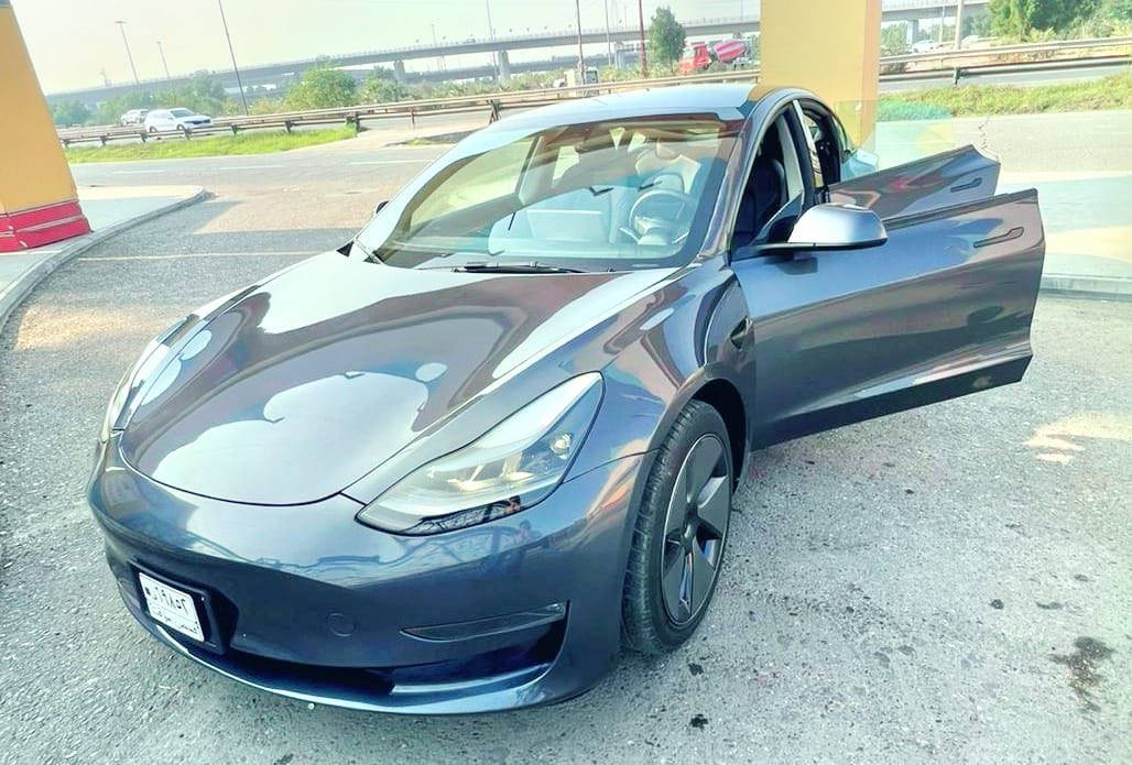 السلام عليكم تيسلا للبيع تك ماطور اوف لاين ماشية 3000 صور الحادث بالمنشور سعر 160 وبيها مجال 
***********
