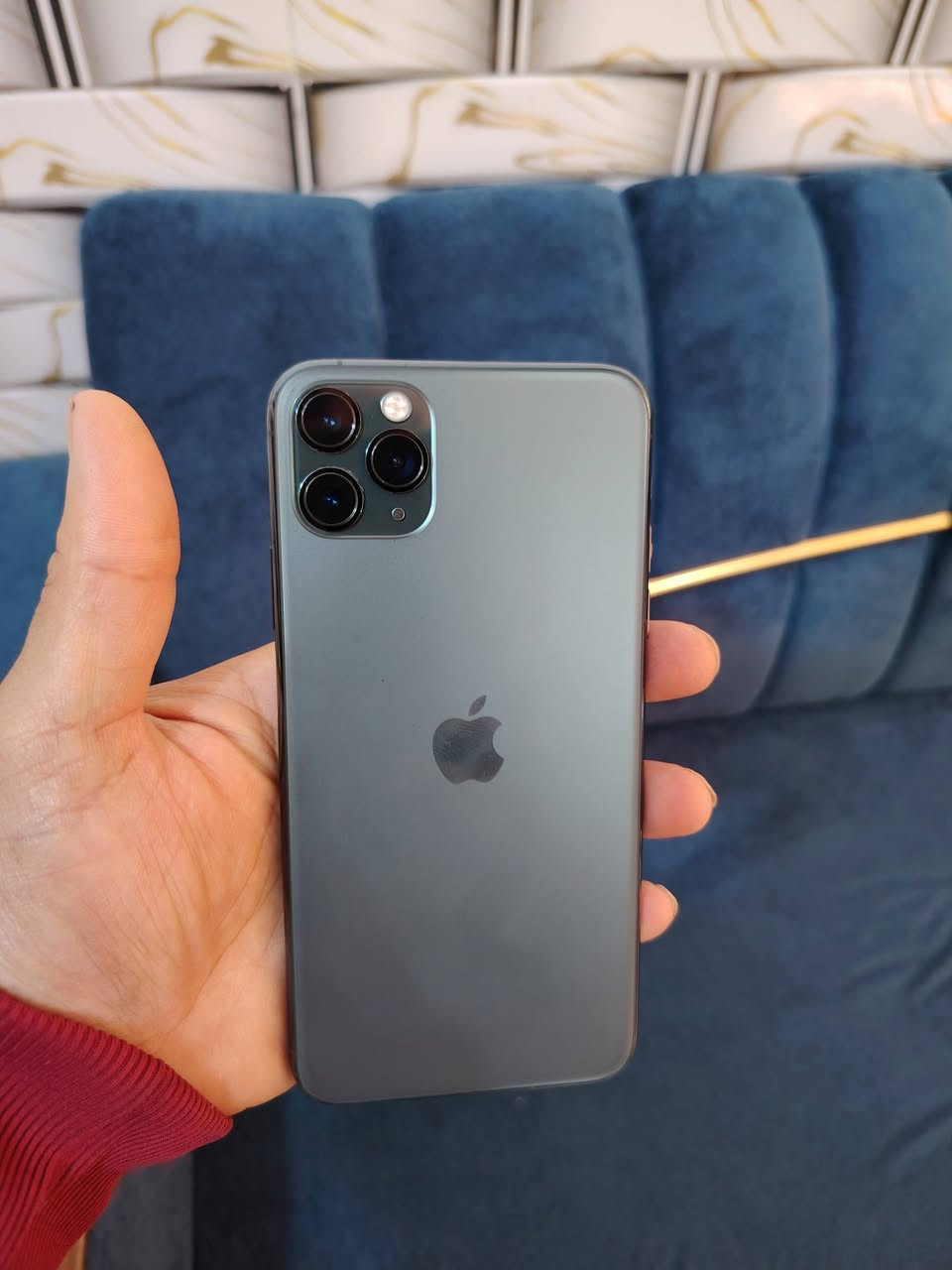 ايفون ١١ برو ماكس لوك بطارية ٨١ ذاكرة ٥١٢ لوك جديد لا مفتوح ولا مصلح ولا مبدل اي شي مكاني المدينة *********** السعر ٤٠٠
