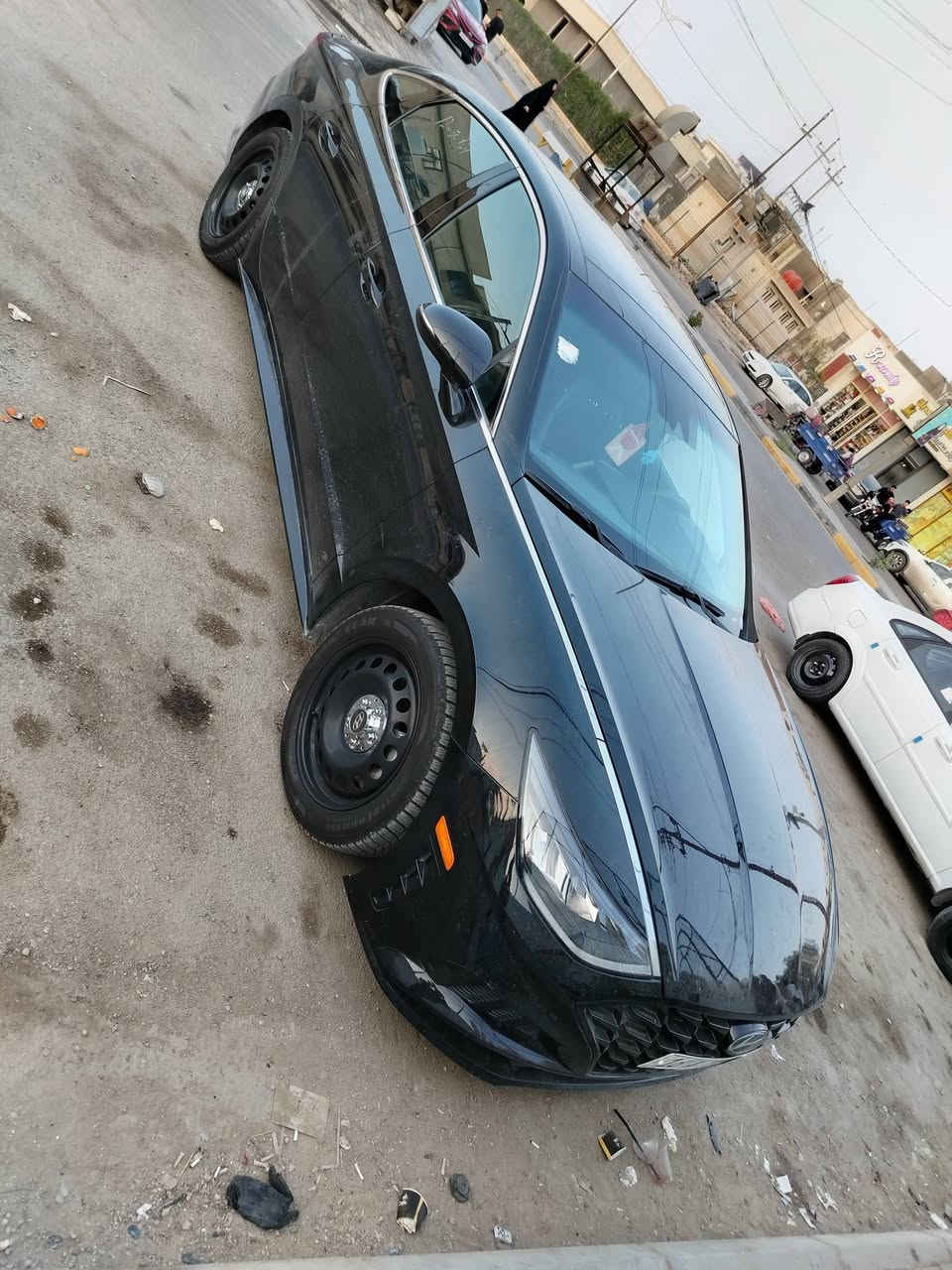 السلام عليكم سونات اللبيع مروس مديل ٢٣رقم قادسيه معوقين  فول موصفات وارد مريكي ماشيه ٧ السعر ١٦٥وبيه مجال  مكاني سماوه  ***********
