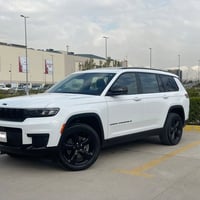 جراند شيروكي • ٢٠٢٣ • ٤×٤