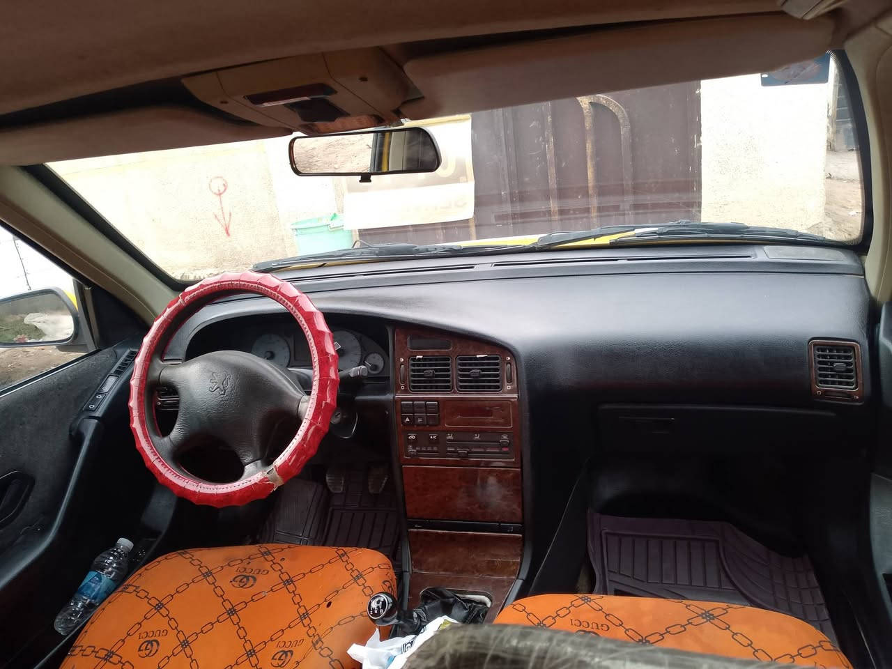 يالله سلام عليكم بيجو بارص موديل 15 بغداد انكليزي سنويه لحد 30 مصفره خط وبحث بسم صديقي كير ومكينه وتبريد وكهربايات وصدر امامي خلفي سياره جاهزه من كولشي مابيهه نقص سعرهه 48 وبيهه مجال للطيبين مكاني بغداد حي البتول رقم ***********
