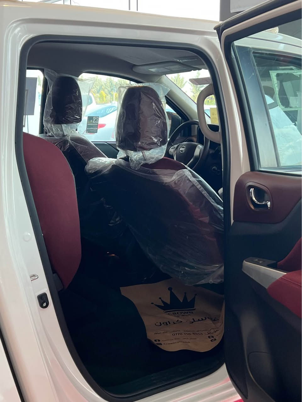 سەرەتا بەناوی خوایگەورەو میهرەبان
نیسان ناڤارە
مۆدیل 2022
سفری شریکە
سەیارەکە کاتیە یەشتا نکراوەتەوە رەقم
3سال زەمانی شەریکە
1500کیلۆمتر رۆیشتوە
دبل ئەکسل 
ئاوینە نیکل دەسک نیکل
دژە خلیسک 
سوکان ڤۆلیوم 
گیرومکینە هموو گیانی بەشرت
نرخ ١٩٥وەرەقو مجالیکی برایانە
***********📲
***********📲 Singapore
