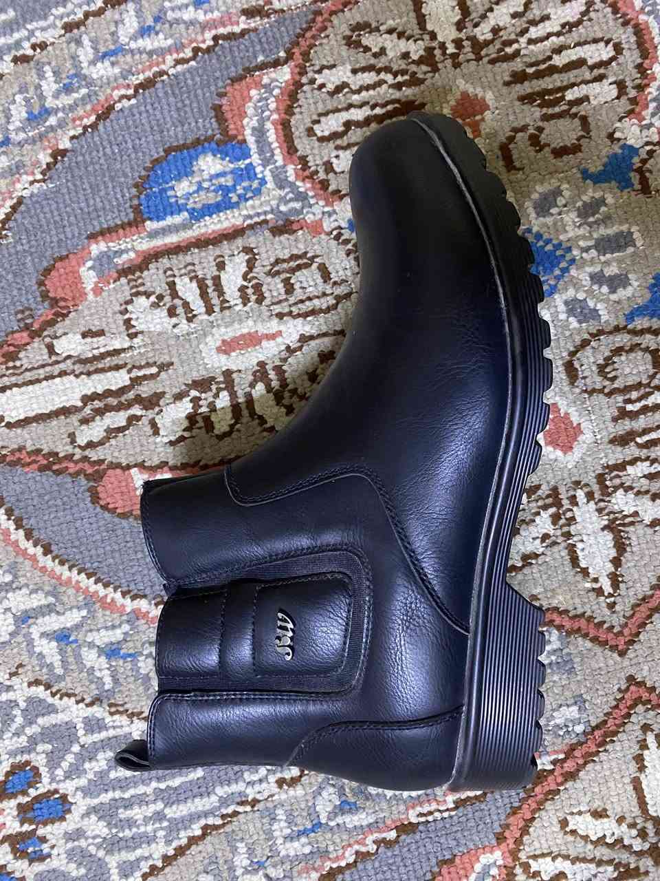 سلام عليكم بوت قياس 40 
وحذاء رياضي قايس 40
القطعة على 8 بدون عمله مكاني كربلاء حي الحر مجاور ريحانه


**إذا كنت صاحب هذا الإعلان وتريد حذفه لأي سبب، رجاءا أرسل رسالة إلى الدعم الفني**