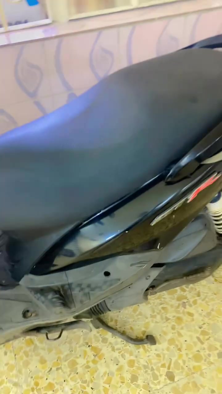 مال رمه نوزل وهندر صار 4 تيام منزله تسعميه وخمسين بيه مجال الحد الجيه ميعجبك لتخابر ***********
