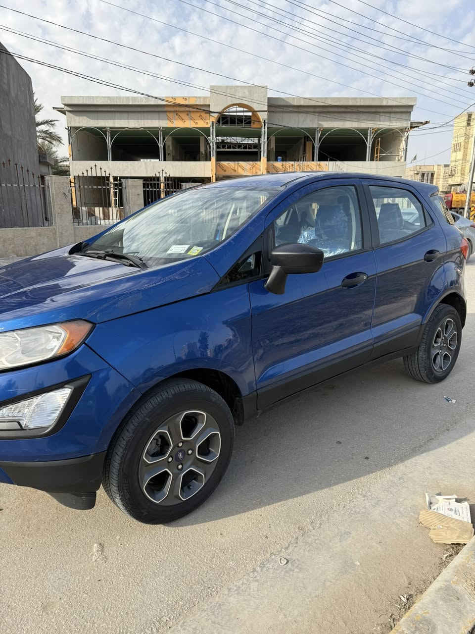 سلام عليكم
سيارة فورد ايكو بلاس 

موديل 22 

حادثهه من اميركا دعامية وجاملغ امامي 

رقمها بغداد تحويل مباشر 

ماشية 16 ميل 

المكان كربلاء 

الرقم ***********

السعر 22 مليون
