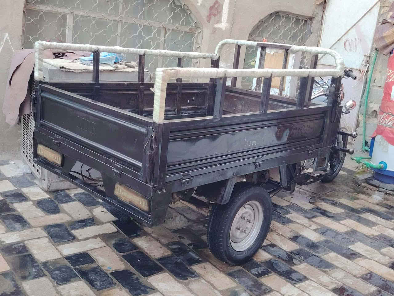 سلام عليكم مرخصة مدير الكروب متاح ستوته للبيع مكفوله كفاله عامه المكان نجف رضويه الاتصال برقم ***********لان اني مكلف بالنشر ما ارد بالتعليقات
