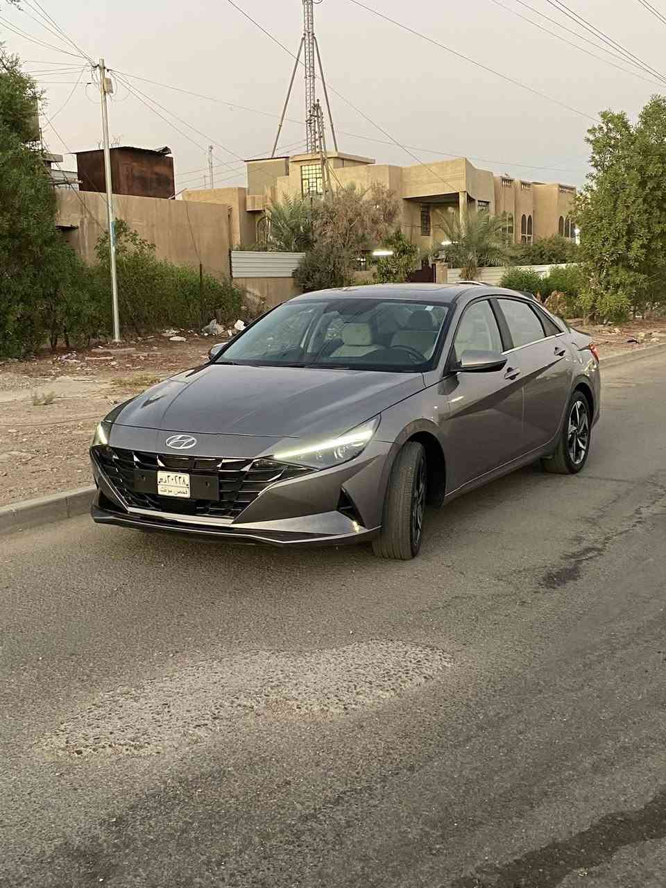 النترا لمتد 🔱 موديل 2023 لون شمباني للبيع
اعلى مواصفات بالنتراالسيارة حرة بدون رقم تترقم اي محافظة ايرباك بردات اليمين واليسار اربع قطع صبغ بها بدون كص او تبديل 
السعر140$ ورقة السعر قابل للتفاوض بالمعقول للاستفسار  *********** واتساب / عادي

صديقي العزيز اذا عجبك المنشور او لم يعجبك نورتنا بمرورك الكريم واترك اثر طيب يدل على سمو اخلاقك الطيبة

 مواصفات لمتد limited
١-بصمة تشغيل ابواب وصندوك. (بصمة ابواب لمس) 
٢-فتحة سقف ( سلايد روف ) 
٣-محرك 2000 دوش
٤-كاميره  خلفية دوارة
٥-رادارات 360 درجة ( امامي جانبي خلفي ) مع مانع التصادم الامامي والجانبي والخلفي
٦-التحذير عند فتح الباب 
٧-تحكمات ستيرن 4 جهات 
٨-دشبول شاشة 4 وضعيات للعدادات
٩- 3 وضعيات قيادة ( عادي سبورت ذكي ) 
١٠- مثبت سرعة ذكي ( التحذير عند مغادرة المسار )
‏١١-Auto Hold حساس الازدحام
١٢-الهاند بريك بصمة
١٣-شاشة بلازمة حجم كبير لمس تدعم نظام الابل كار بلي والاندرويد اوتو بدون كيبل يربط التلفون واير ليس و GPS  
١٤-شحن واير ليس 
١٥-ويل كب ١٧ مميز 
١٦-نظام الصوت Bose عدد السماعات 8 
١٧-تشغيل عن بعُد 
١٨-اشاير بال مري
١٩-اضواء ترحيب عند الاقتراب 
٢٠-لايت لد 3عدسات وسكنات لد 
٢١-كشنات جلد لون ابيض
٢٢-نقطة عمياء
٢٣-تدفئة بالكشنات
٢٤- لد متغير الالوان 12 لون على طول الدشبول
٢٥- كير اوتماتيك و S عادي
٢٦-تحديد مسار وقيادة ذاتية  ورادار امامي 
٢٧- مانع انزلاق
