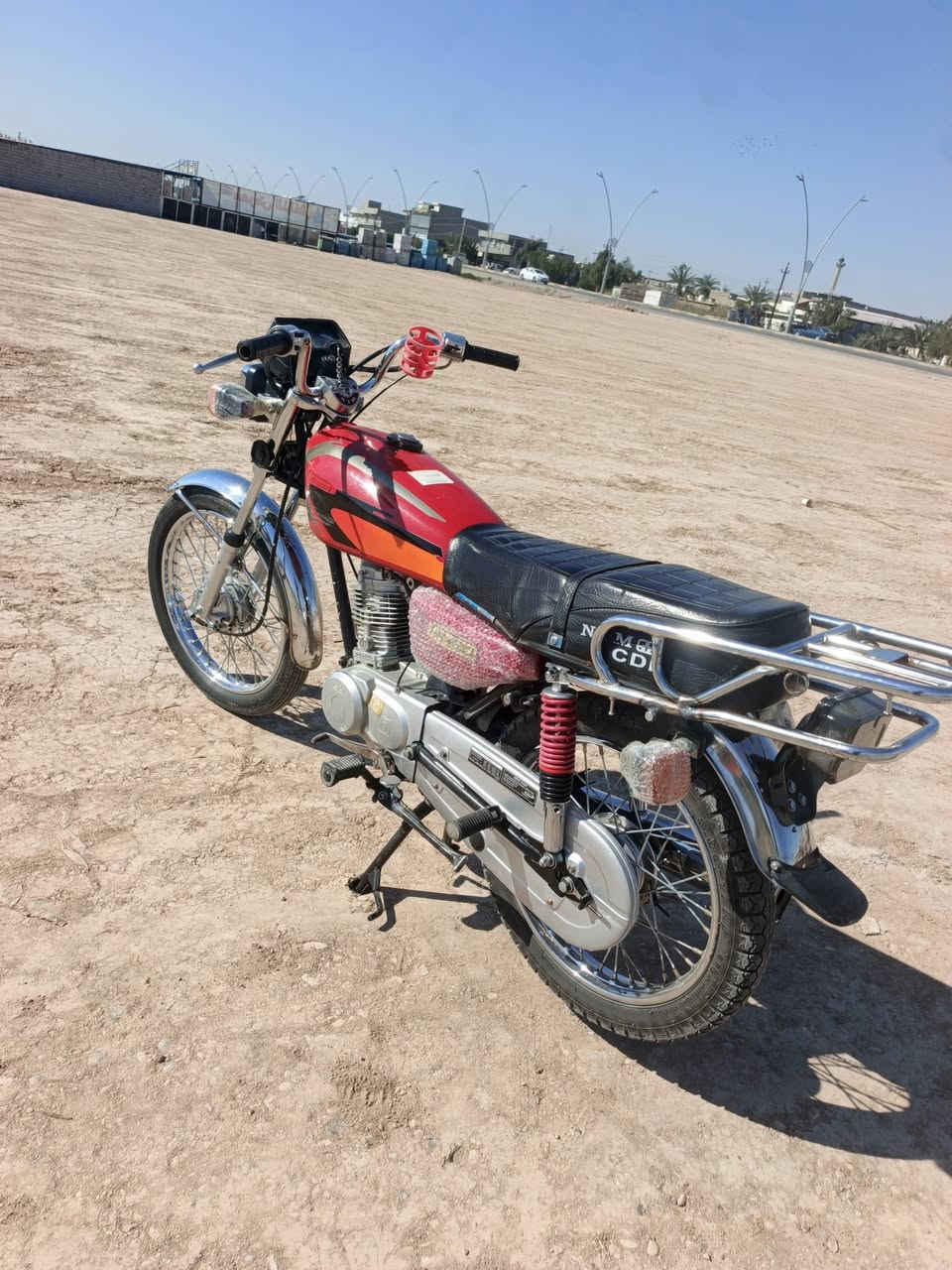 سلام عليكم نامة للبيع موديل 25كاملة اي نقص مابيهة سعر 575وبيهة مجال مكاني ديالئ هبهب ***********
