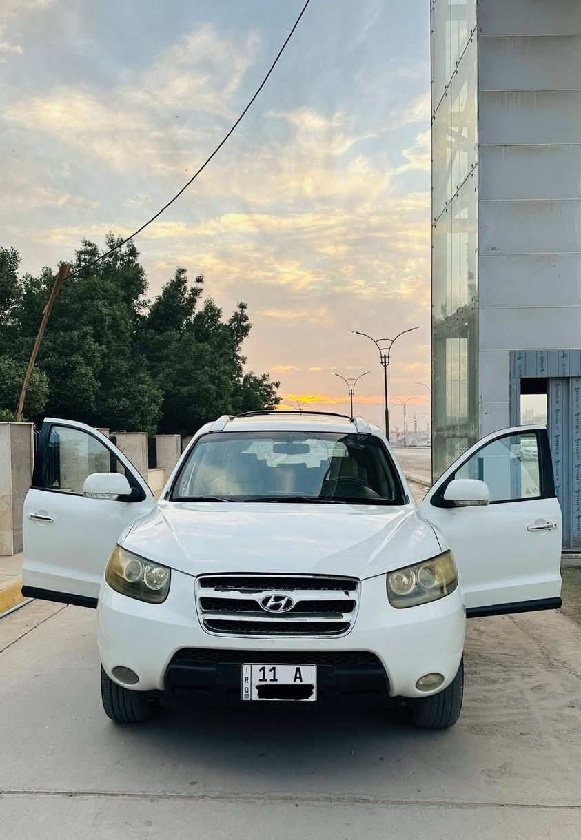 للبيع سنتافي خليجي ٢٠٠٨
فول مواصفات عدى البصمة

٧ راكب مكينة ٦ سلندر ٢٧٠٠ 

بعقوبة قرب تقاطع القدس

***********
